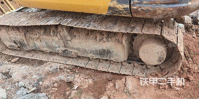 单侧履带整体（整机外观）