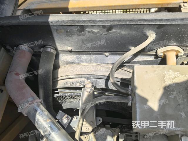 三一重工SY155W挖掘机的设备实拍-第30张实拍照片