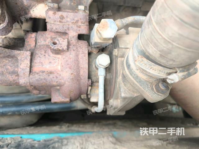 水箱+風(fēng)扇特寫(xiě)(上車部件) 水箱+風(fēng)扇特寫(xiě)(上車部件)