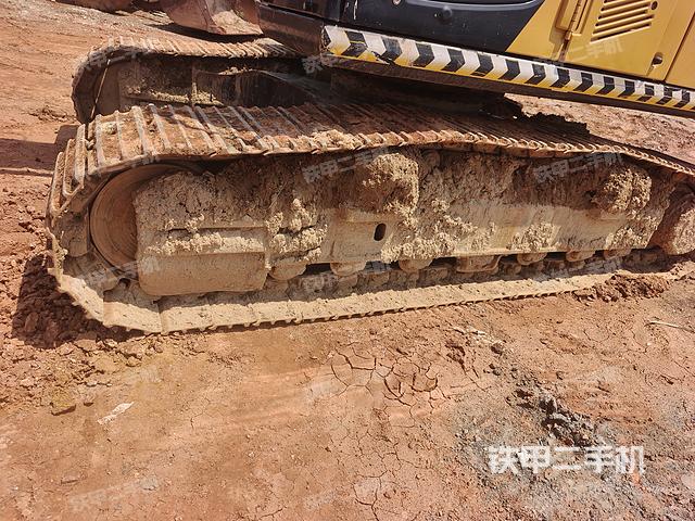 单侧履带整体（整机外观）