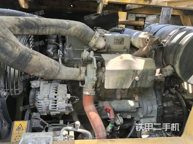 發(fā)動機(jī)室(上車部件) 發(fā)動機(jī)室(上車部件)