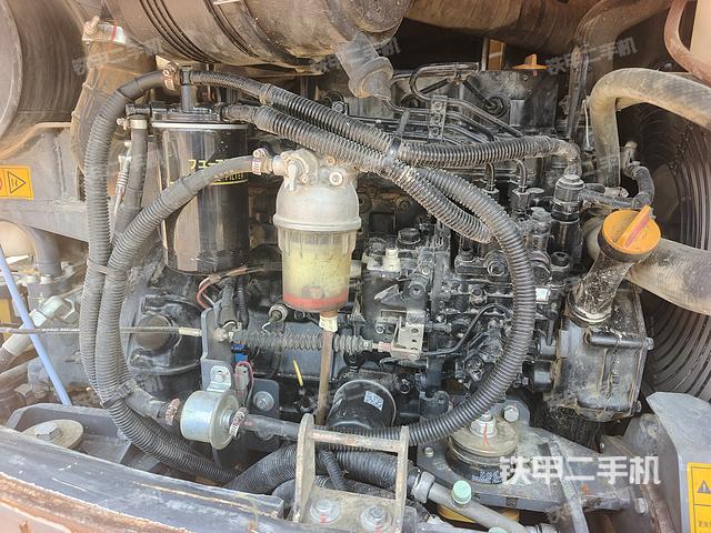 发动机整体俯视（整机外观）