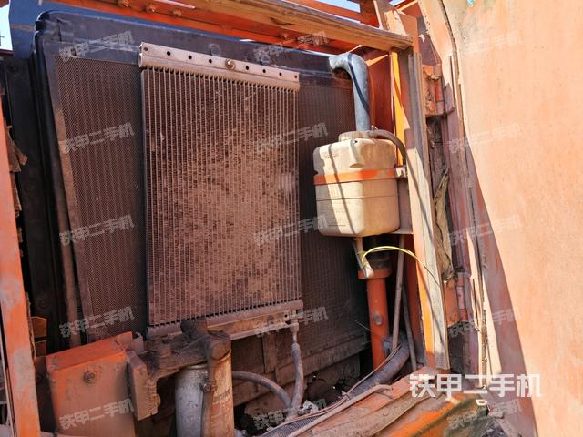 散熱器室(大件艙室) 散熱器室(大件艙室)