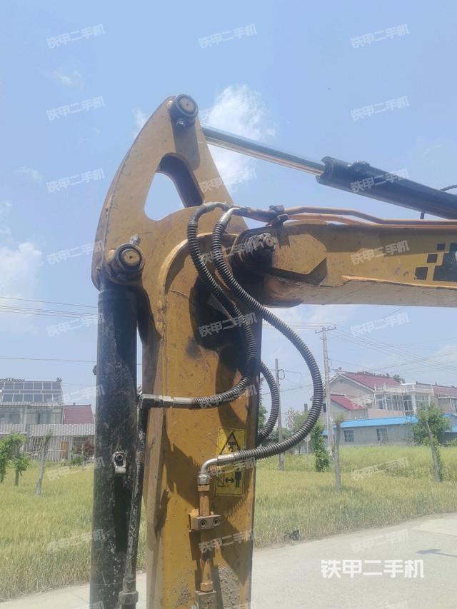 小臂整體右前（工作和回轉(zhuǎn)裝置）