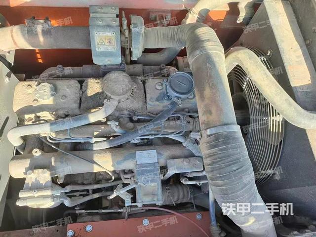 發(fā)動(dòng)機(jī)整體俯視(整機(jī)外觀) 發(fā)動(dòng)機(jī)整體俯視(整機(jī)外觀)