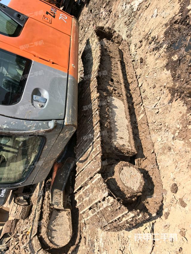 右侧履带整体 （行走机构）