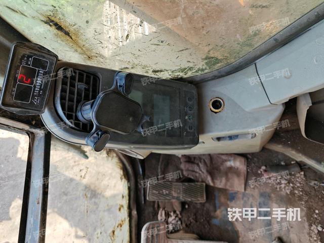 小時(shí)表(駕駛室部分) 小時(shí)表(駕駛室部分)