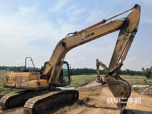 整機右后45°(整機外觀) 整機右后45°(整機外觀)