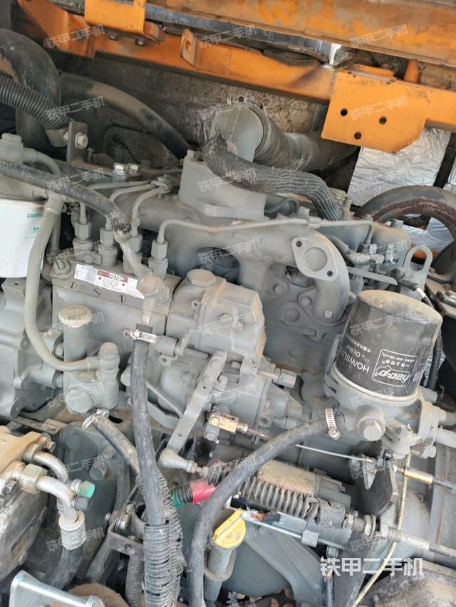 液压泵室(大件舱室) 液压泵室(大件舱室)