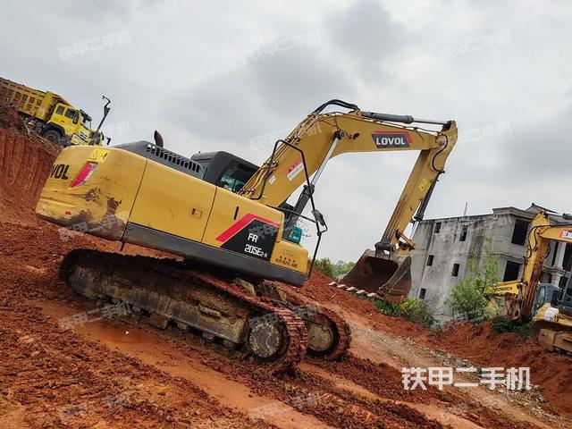 整机右后45°（整机外观）