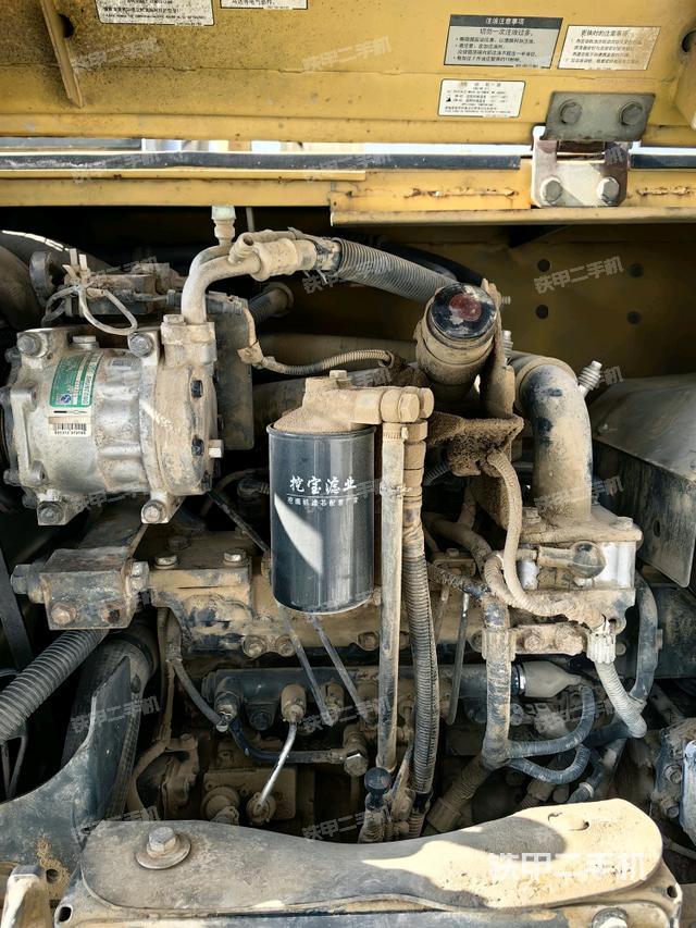 發(fā)動機室(上車部件) 發(fā)動機室(上車部件)