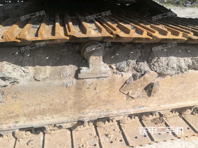 右侧履带整体 （行走机构）