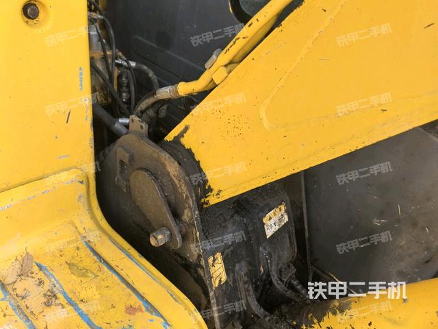 大臂根部?斜(工作和回轉(zhuǎn)裝置) 大臂根部?斜(工作和回轉(zhuǎn)裝置)