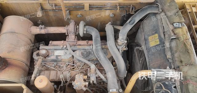 发动机整体俯视(整机外观) 发动机整体俯视(整机外观)