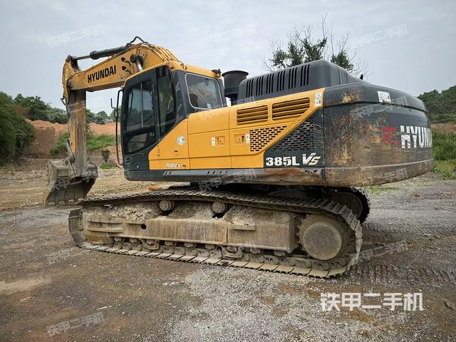現(xiàn)代R350LVS挖掘機(jī)