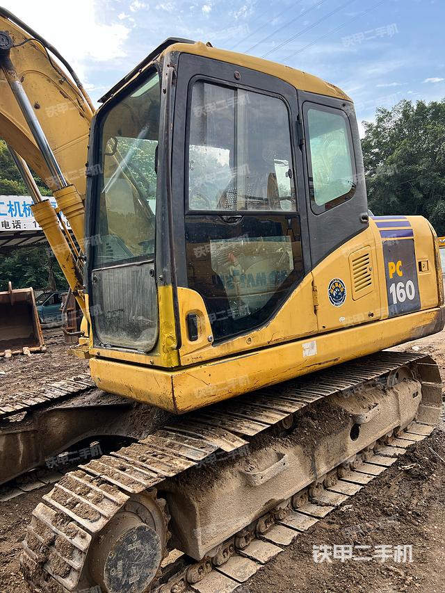 駕駛室整體（整機(jī)外觀）