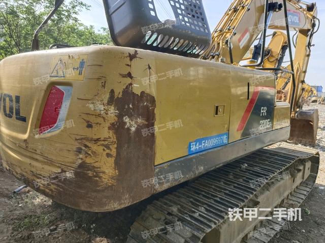 整機右后45°（整機外觀）