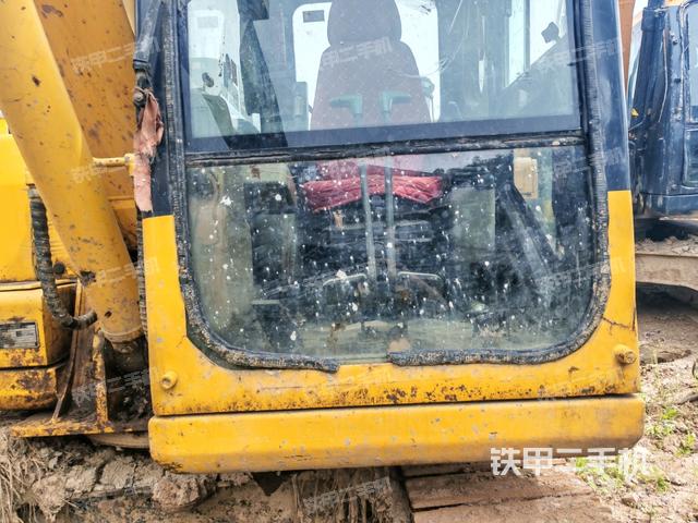 小臂整體左后（工作和回轉(zhuǎn)裝置）