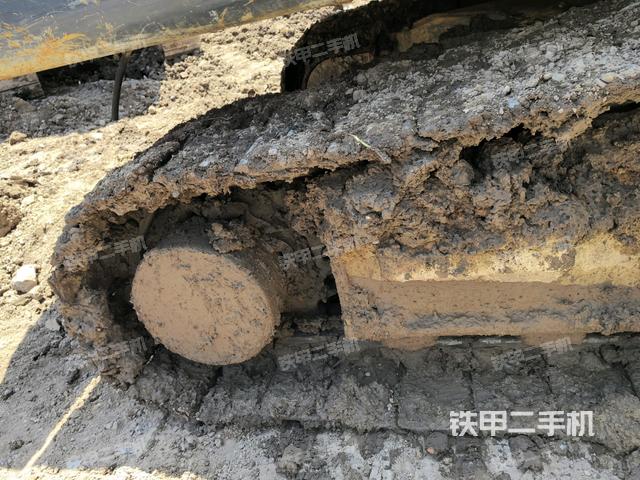 右側(cè)行走馬達(dá)蓋板(行走機(jī)構(gòu)) 右側(cè)行走馬達(dá)蓋板(行走機(jī)構(gòu))