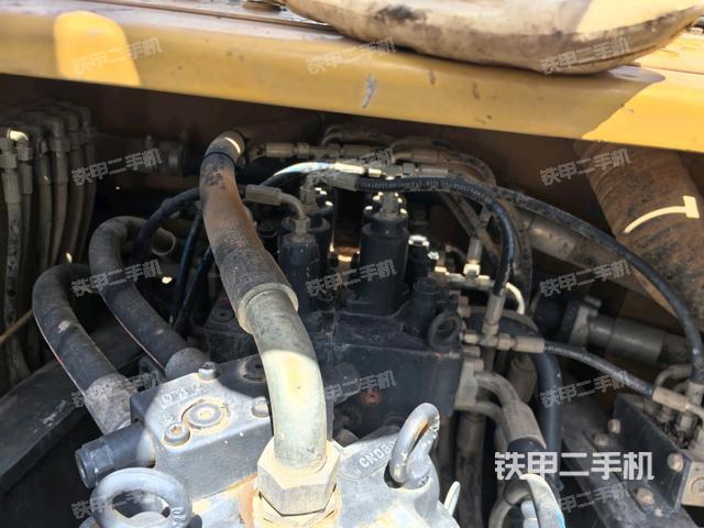 水箱+風(fēng)扇特寫(上車部件) 水箱+風(fēng)扇特寫(上車部件)