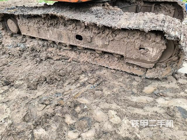 右側(cè)履帶整體（行走機(jī)構(gòu)）