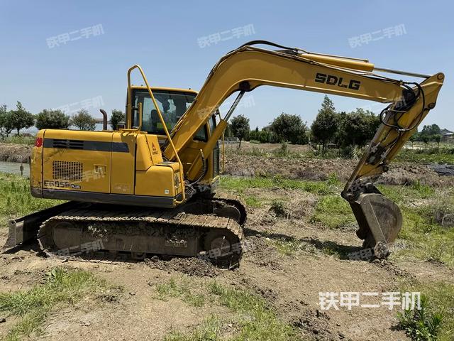 右前45(整机外观) 右前45(整机外观)