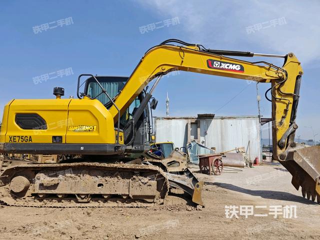 右前45(整机外观) 右前45(整机外观)