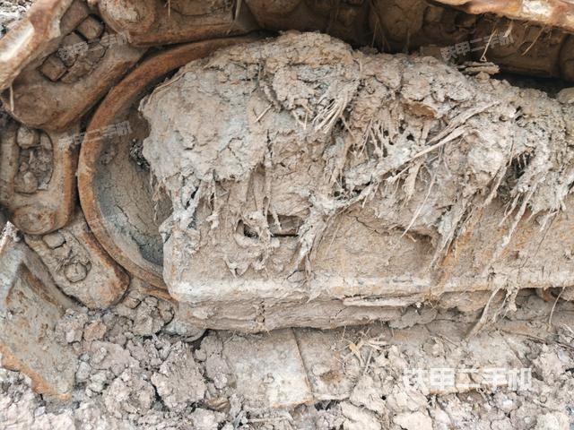 右驅(qū)動(dòng)輪（行走機(jī)構(gòu)）