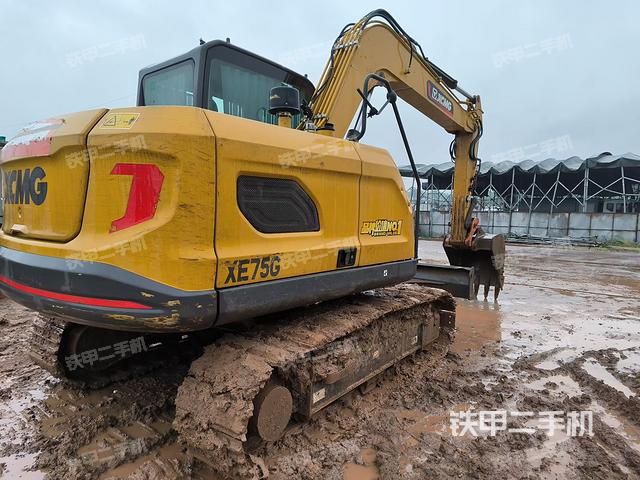 右后45(整機(jī)外觀) 右后45(整機(jī)外觀)