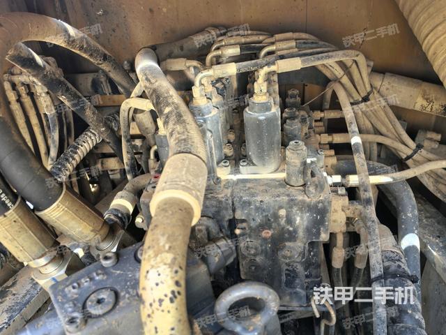 水箱+風(fēng)扇特寫(上車部件) 水箱+風(fēng)扇特寫(上車部件)