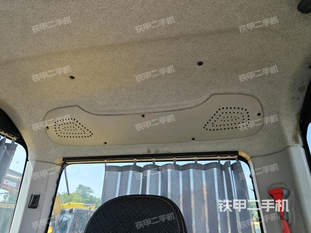 座椅后部(驾驶室部分) 座椅后部(驾驶室部分)