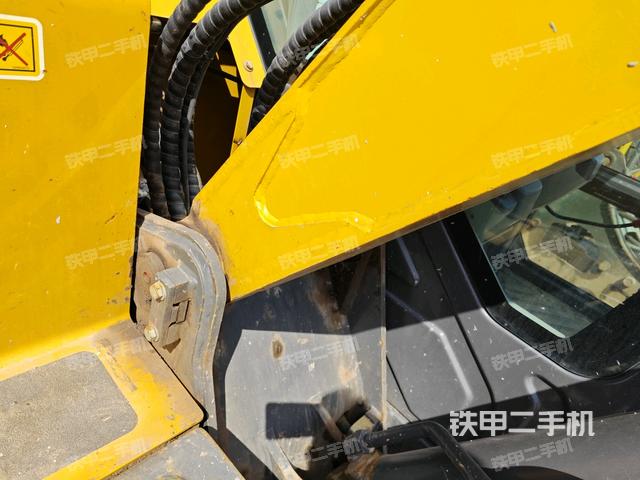 大臂根部 斜(工作和回转装置) 大臂根部 斜(工作和回转装置)