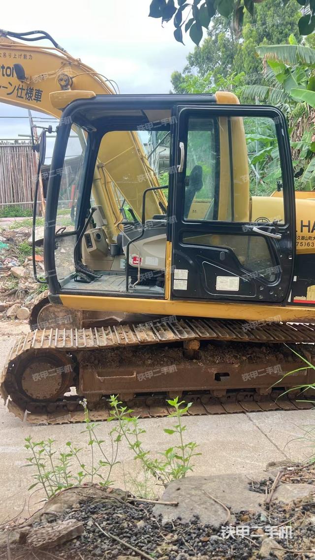 驾驶室整体（整机外观）