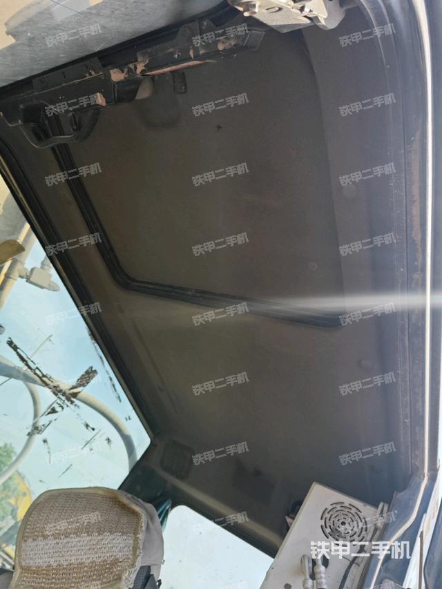 頂棚整體（駕駛室部分）