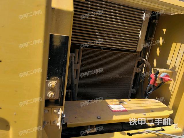 液壓泵室(大件艙室) 液壓泵室(大件艙室)
