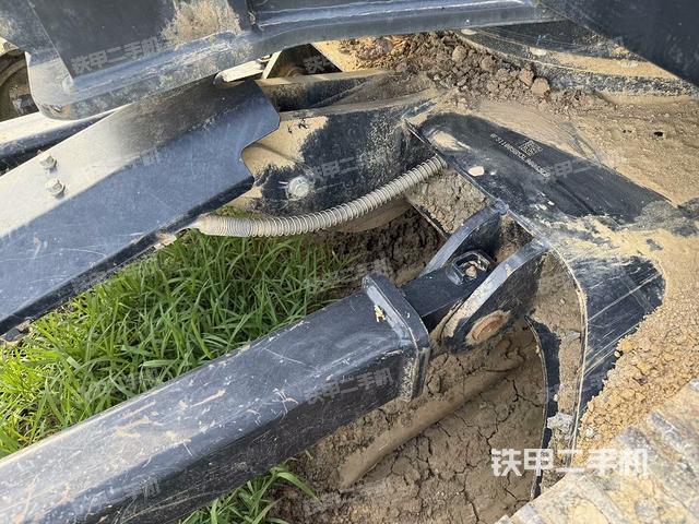 右托鏈輪+鏈筋(行走機(jī)構(gòu)) 右托鏈輪+鏈筋(行走機(jī)構(gòu))