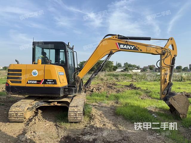 右后45(整機(jī)外觀) 右后45(整機(jī)外觀)