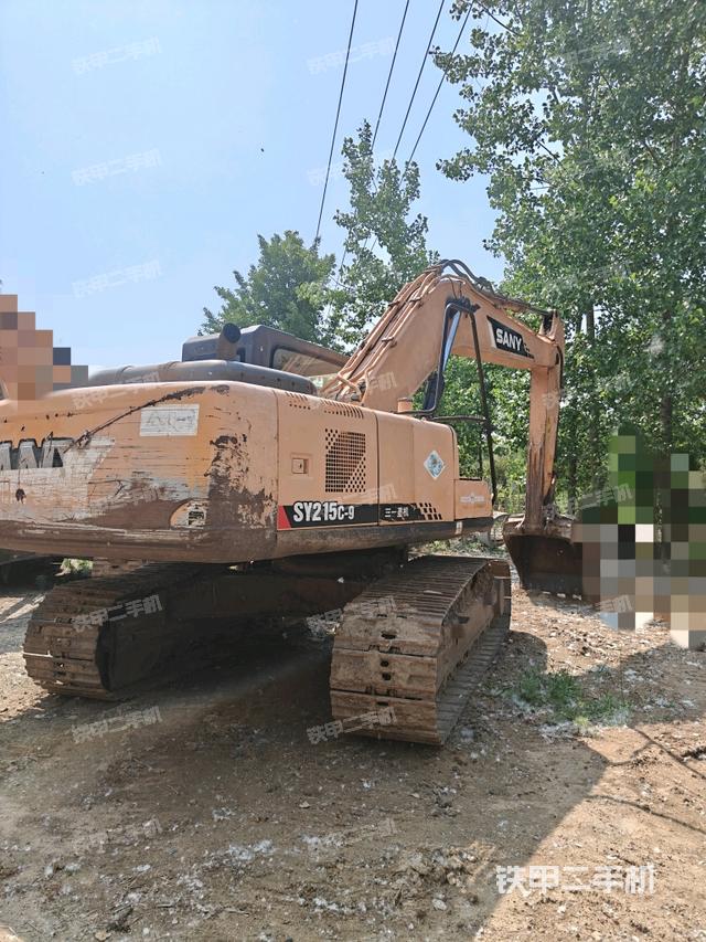 整机右后45°(整机外观) 整机右后45°(整机外观)