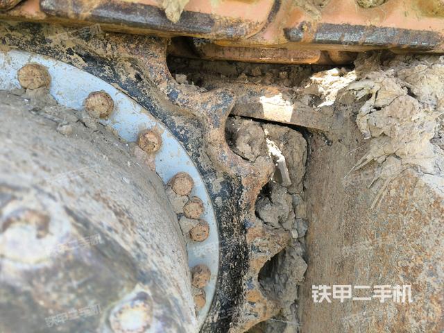 右導向輪(行走機構) 右導向輪(行走機構)