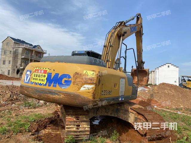 整機右后45°(整機外觀) 整機右后45°(整機外觀)