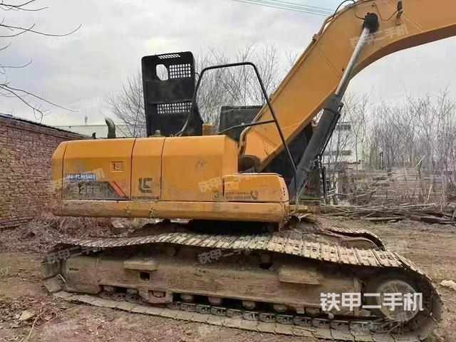 整機(jī)右后45°(整機(jī)外觀) 整機(jī)右后45°(整機(jī)外觀)