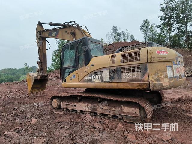 左后45(整機(jī)外觀) 左后45(整機(jī)外觀)