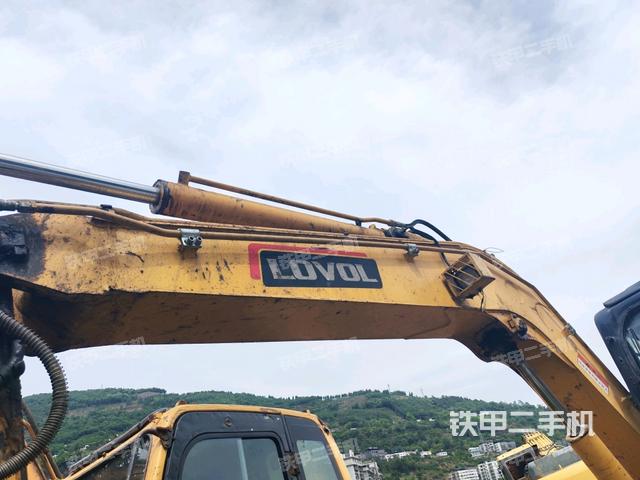 小臂整體右前（工作和回轉(zhuǎn)裝置）