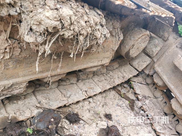 左驅(qū)動(dòng)輪（行走機(jī)構(gòu)）