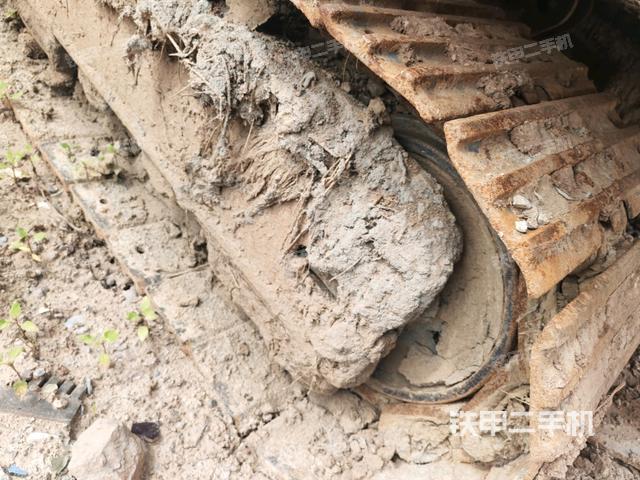 右導(dǎo)向輪（行走機(jī)構(gòu)）