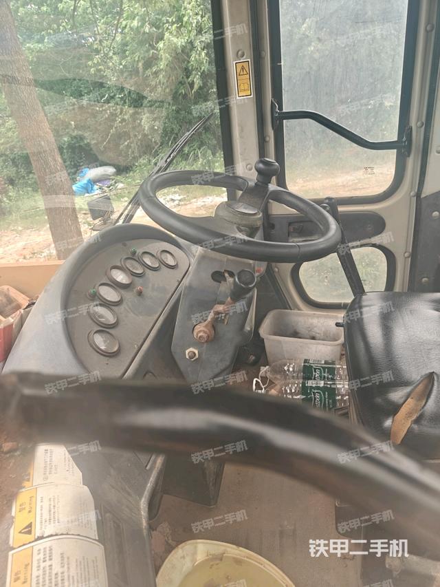 儀表盤（駕駛室部分）