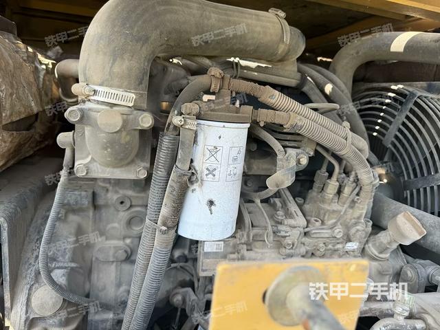 發(fā)動機室(上車部件) 發(fā)動機室(上車部件)