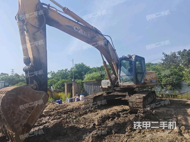 凱斯CX240B挖掘機(jī)