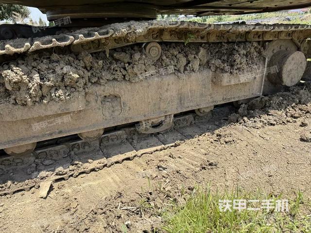 左驱动轮(行走机构) 左驱动轮(行走机构)