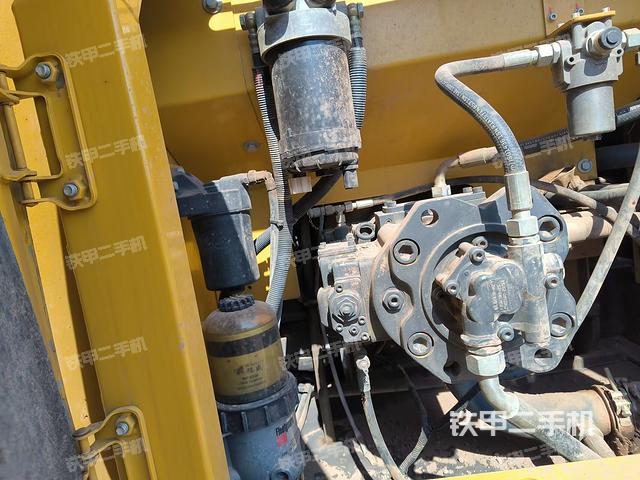 液压泵斜45 左(大件舱室) 液压泵斜45 左(大件舱室)